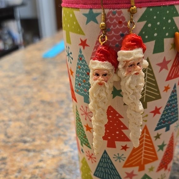 Festive Christmas Earrings 4 Different Pairs. - Picture 6 of 6